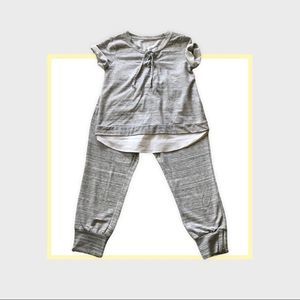 NY & C Athleisure Set Gray & White Short Sleeve Top Mid Calf Pants Size S